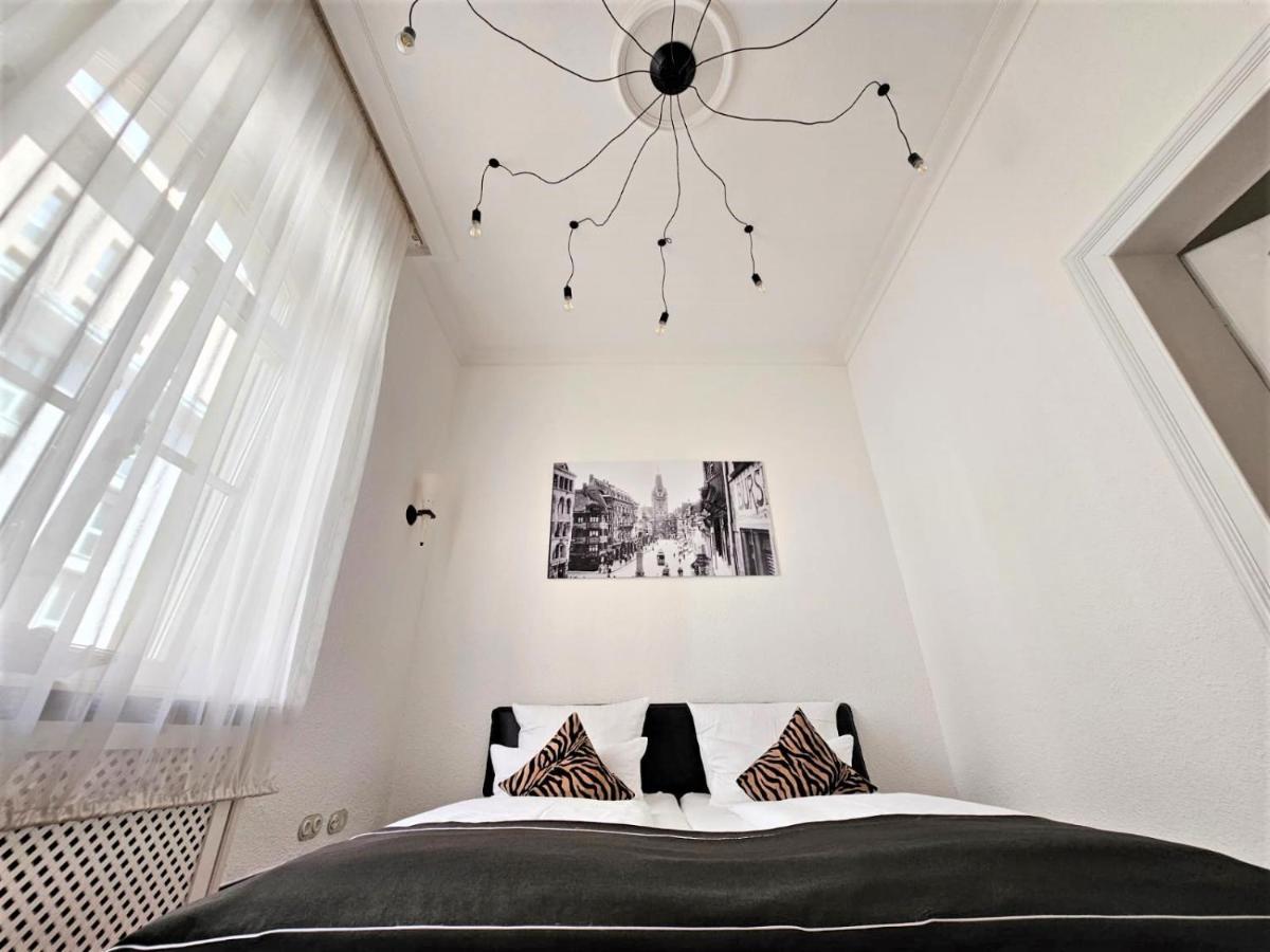 Historical Luxury Homes - Stadtvilla Mit Jacuzzi Und Garten Фрайбург Екстериор снимка