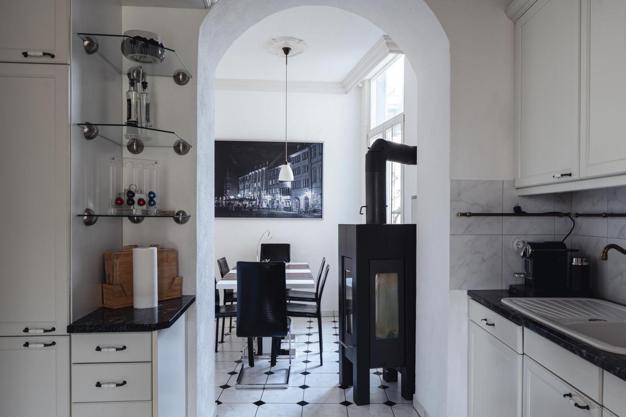 Historical Luxury Homes - Stadtvilla Mit Jacuzzi Und Garten Фрайбург Екстериор снимка